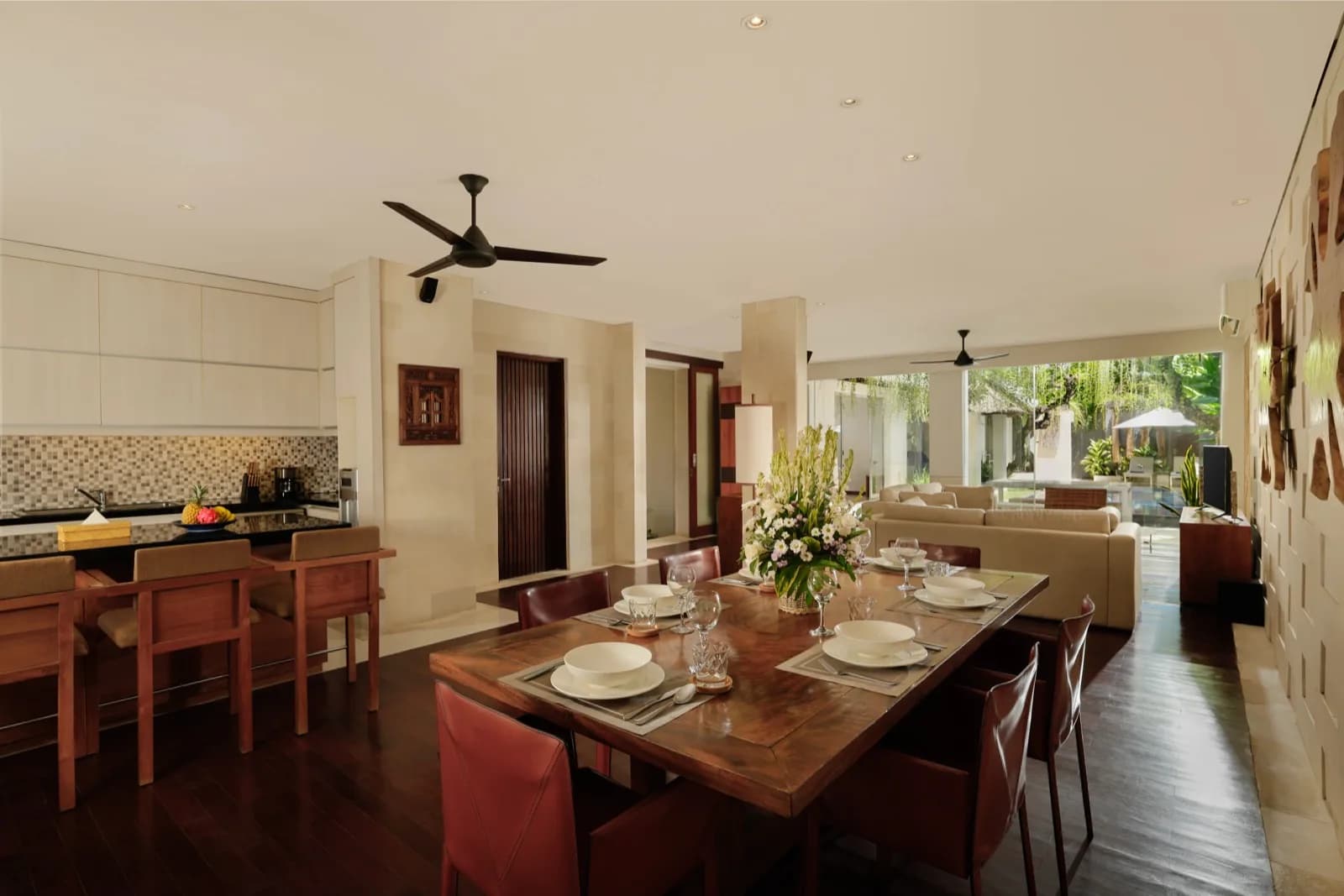 Adhilokha property interior
