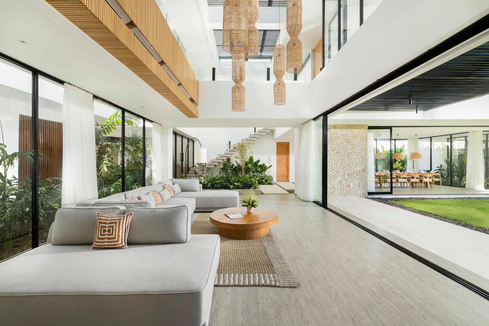 Arita Villa