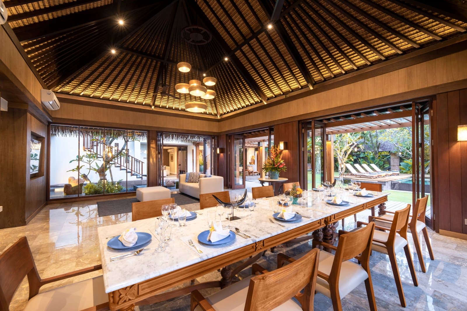 Villa Bangkuang