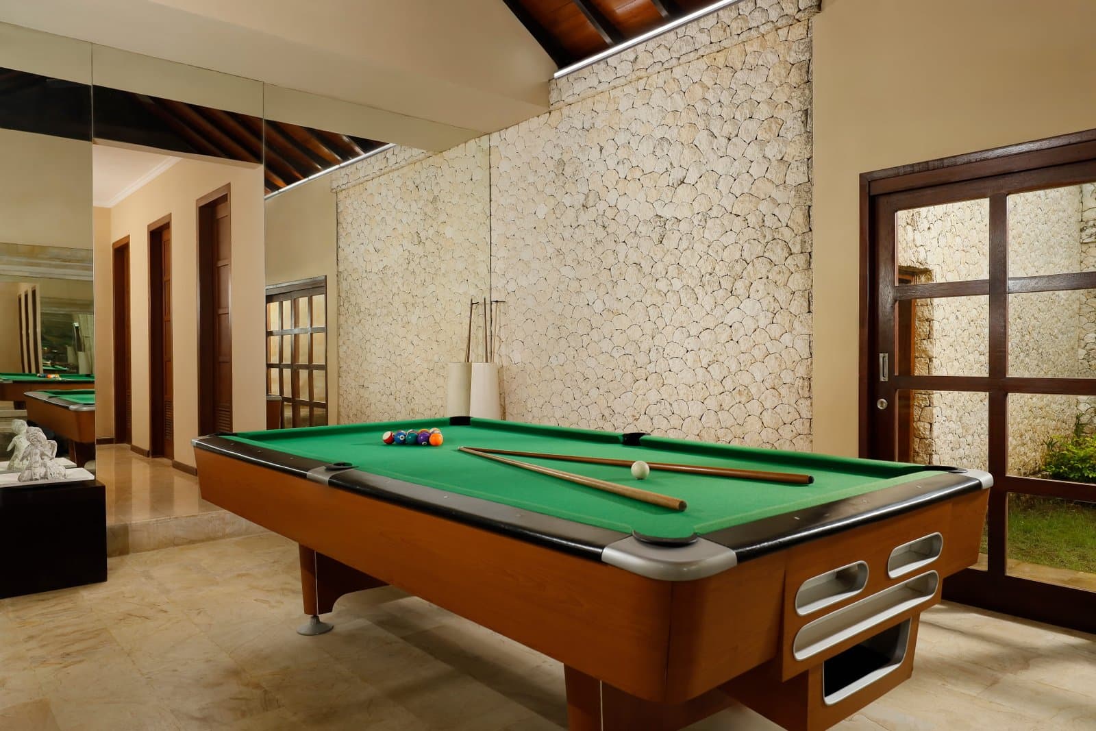 Villa Nagasutra