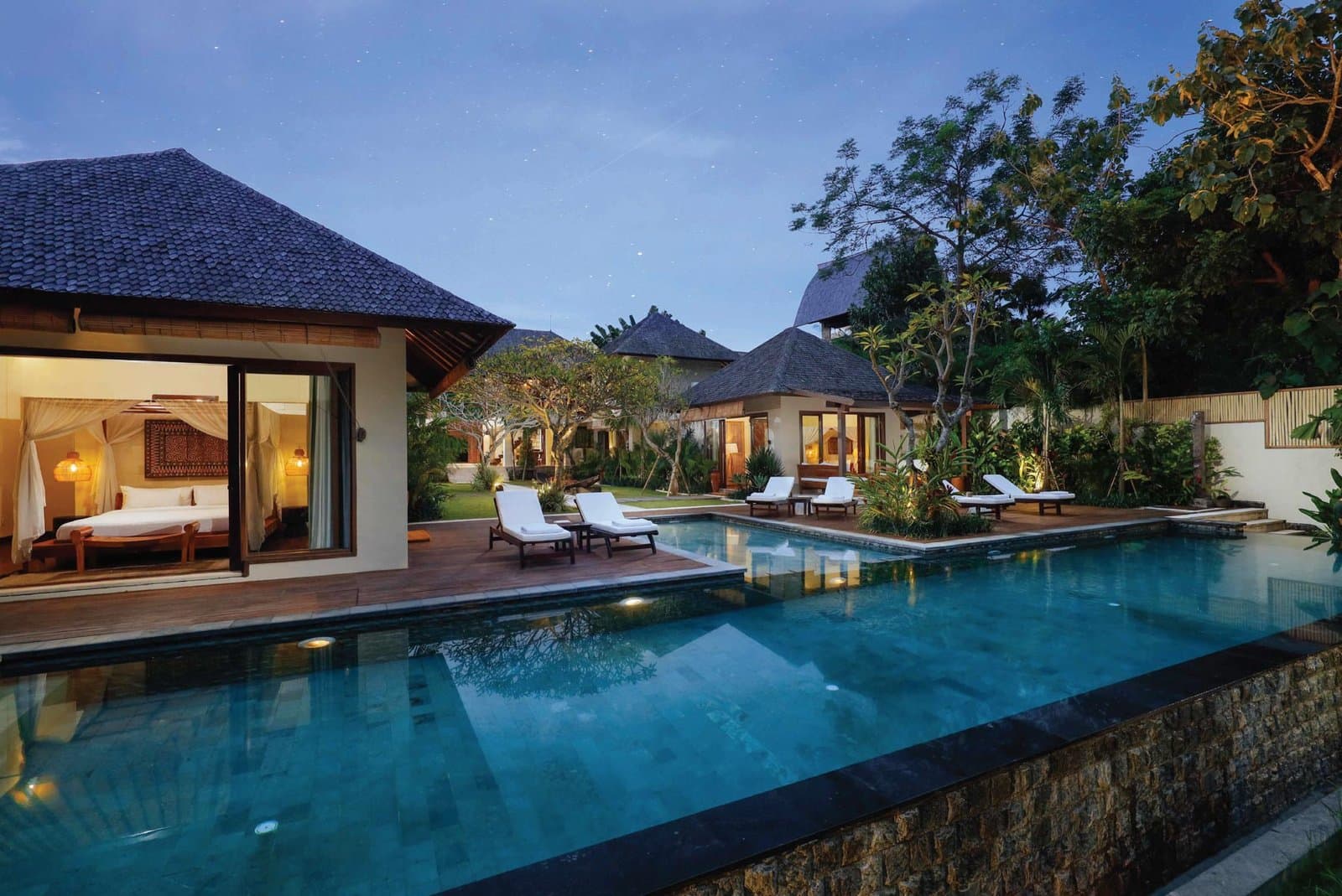 Villa Nelayan
